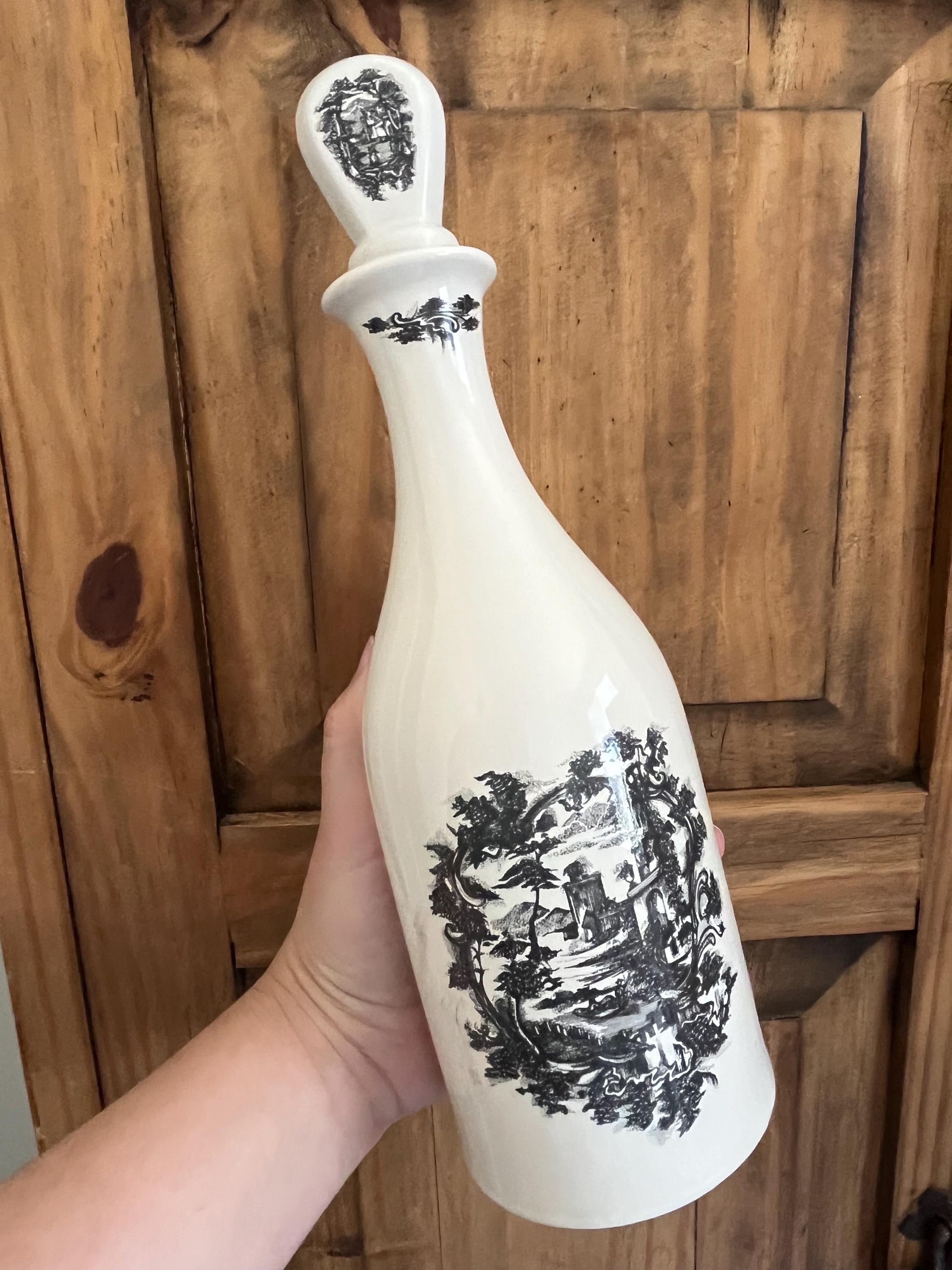 Vintage Coalport Liquor Decanter: English Bone China Regency Barware