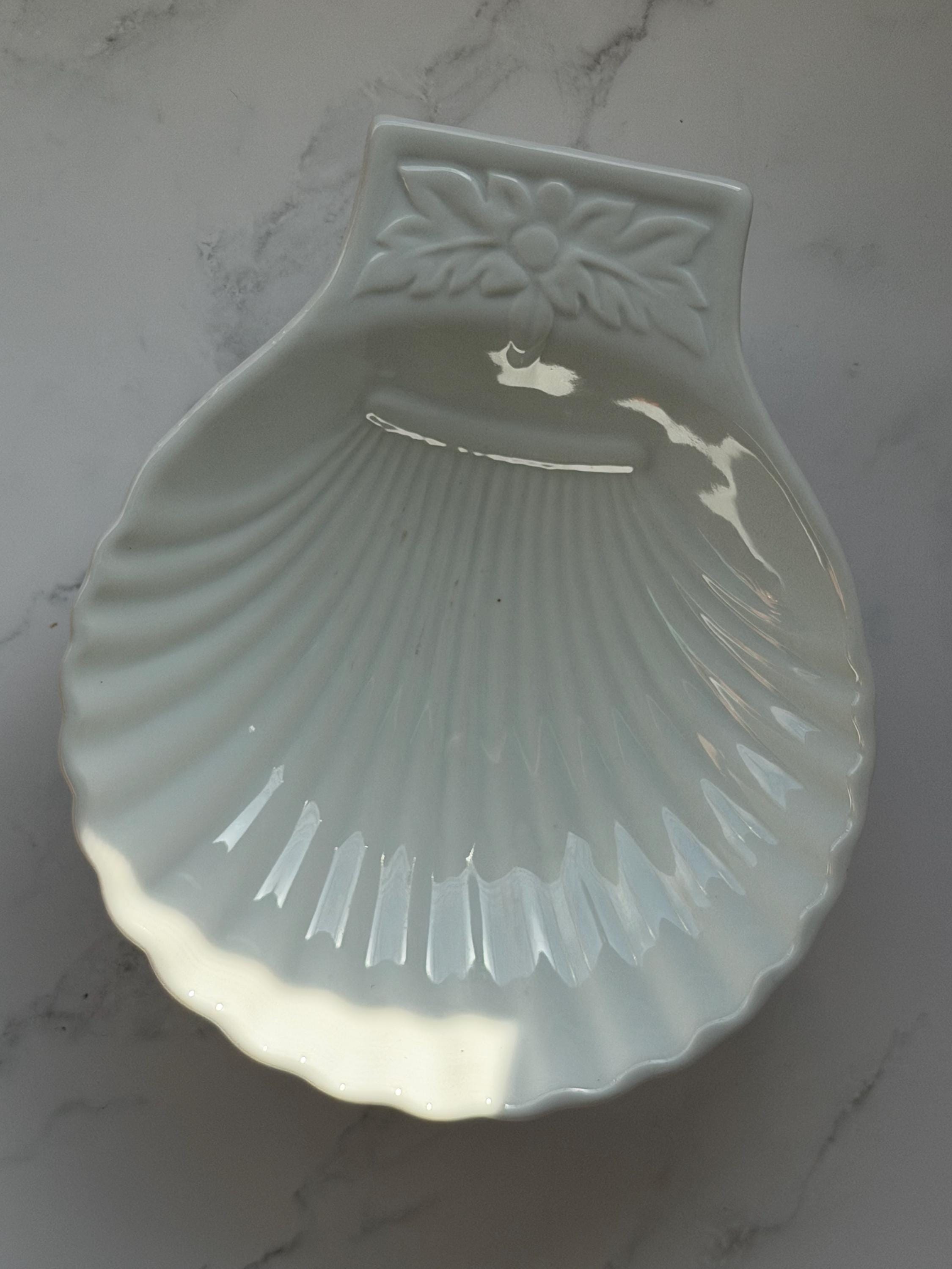 Sur La Table Scallop Shell Dishes, White Porcelain Oyster Gratin Set