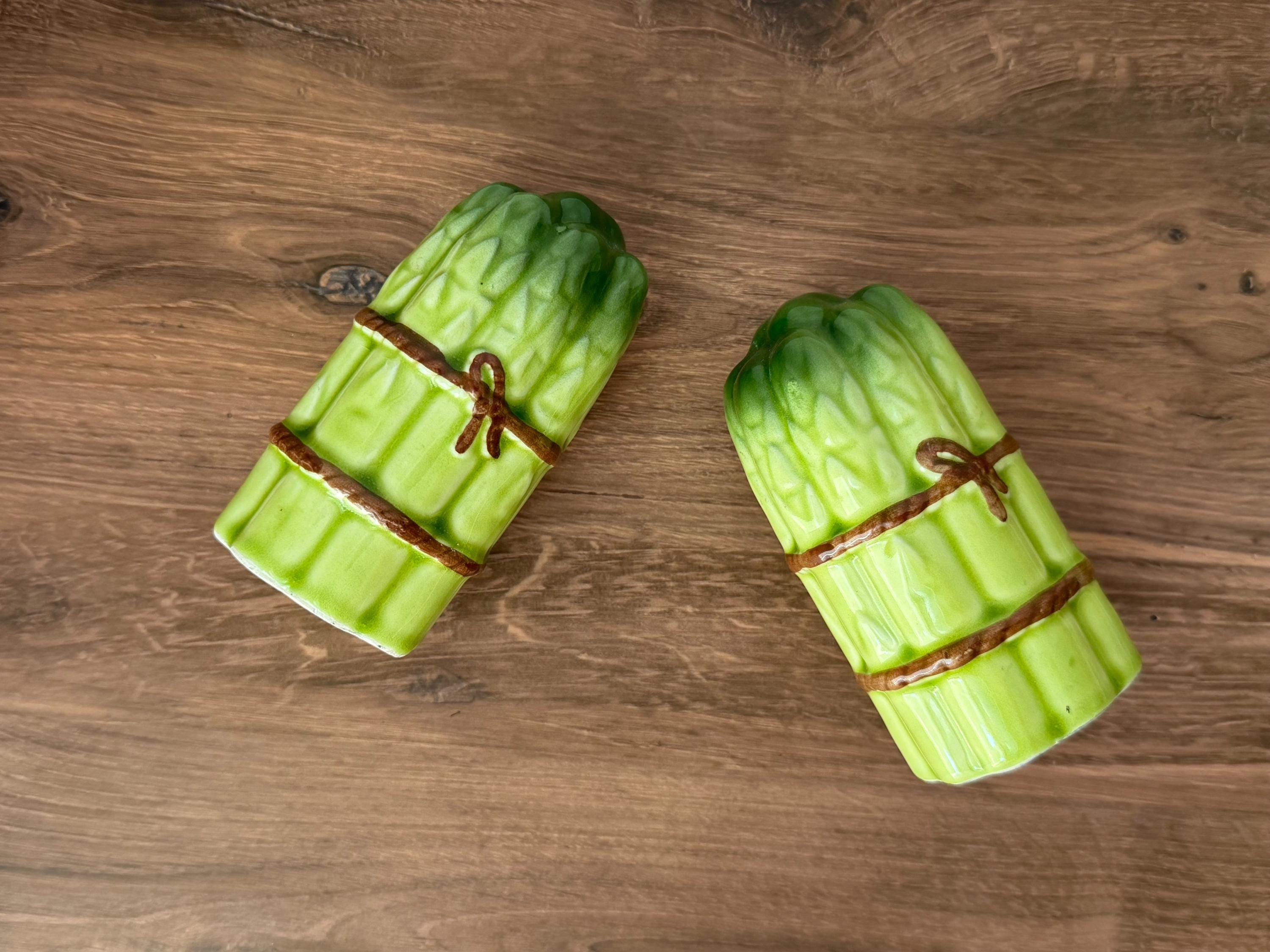 Lefton Japan Asparagus Salt & Pepper Shakers – Vintage Ceramic Vegetable Set